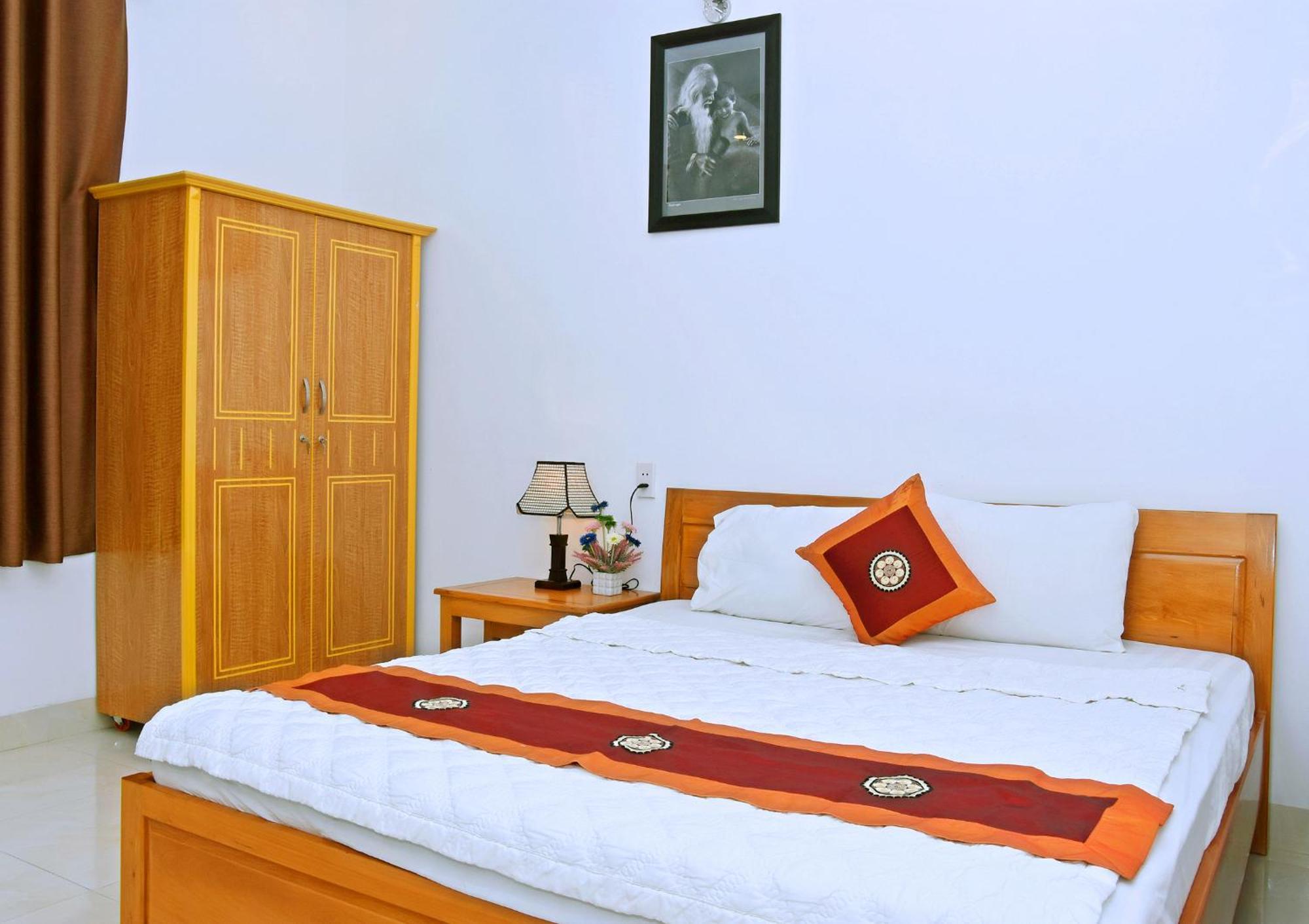 Khach San Hiep Thanh Buôn Ma Thuột Exteriör bild