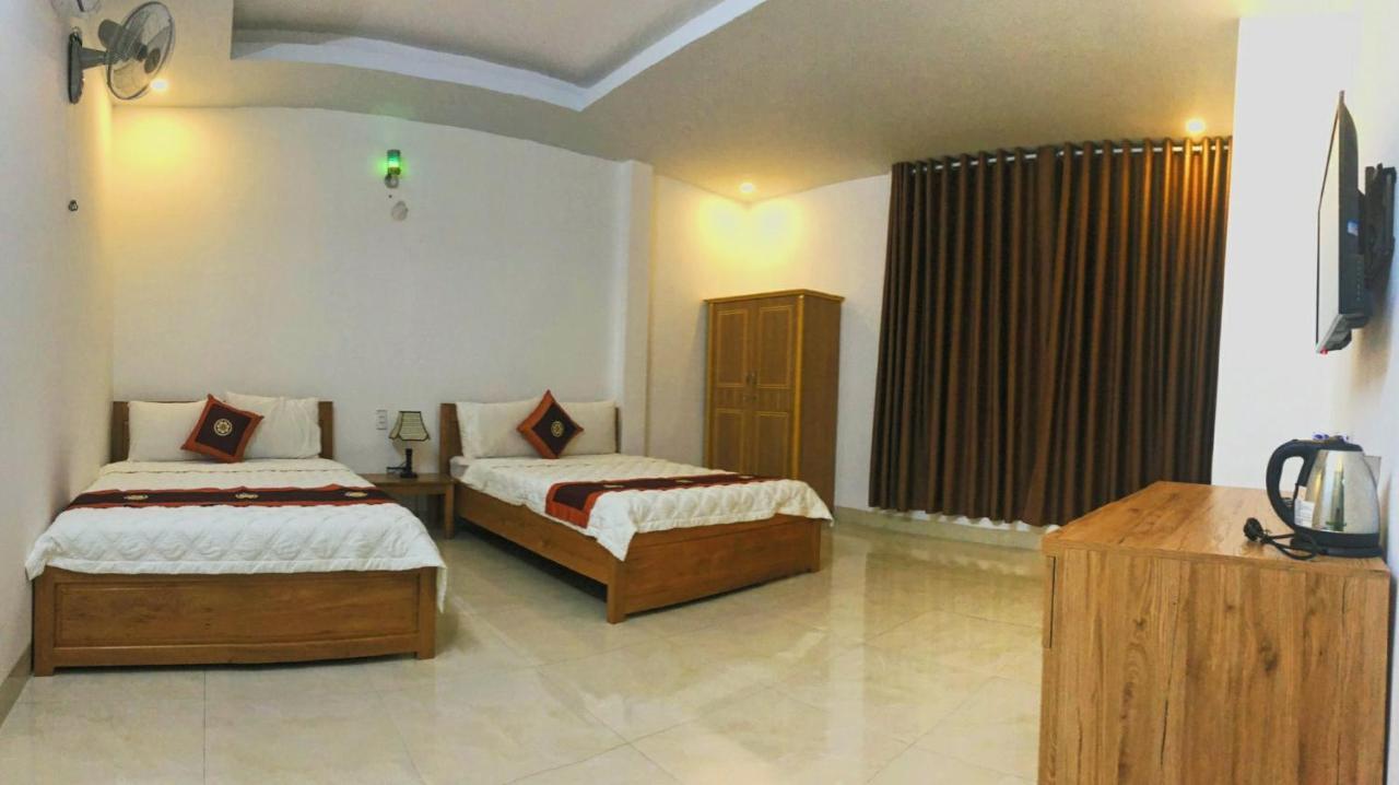 Khach San Hiep Thanh Buôn Ma Thuột Exteriör bild